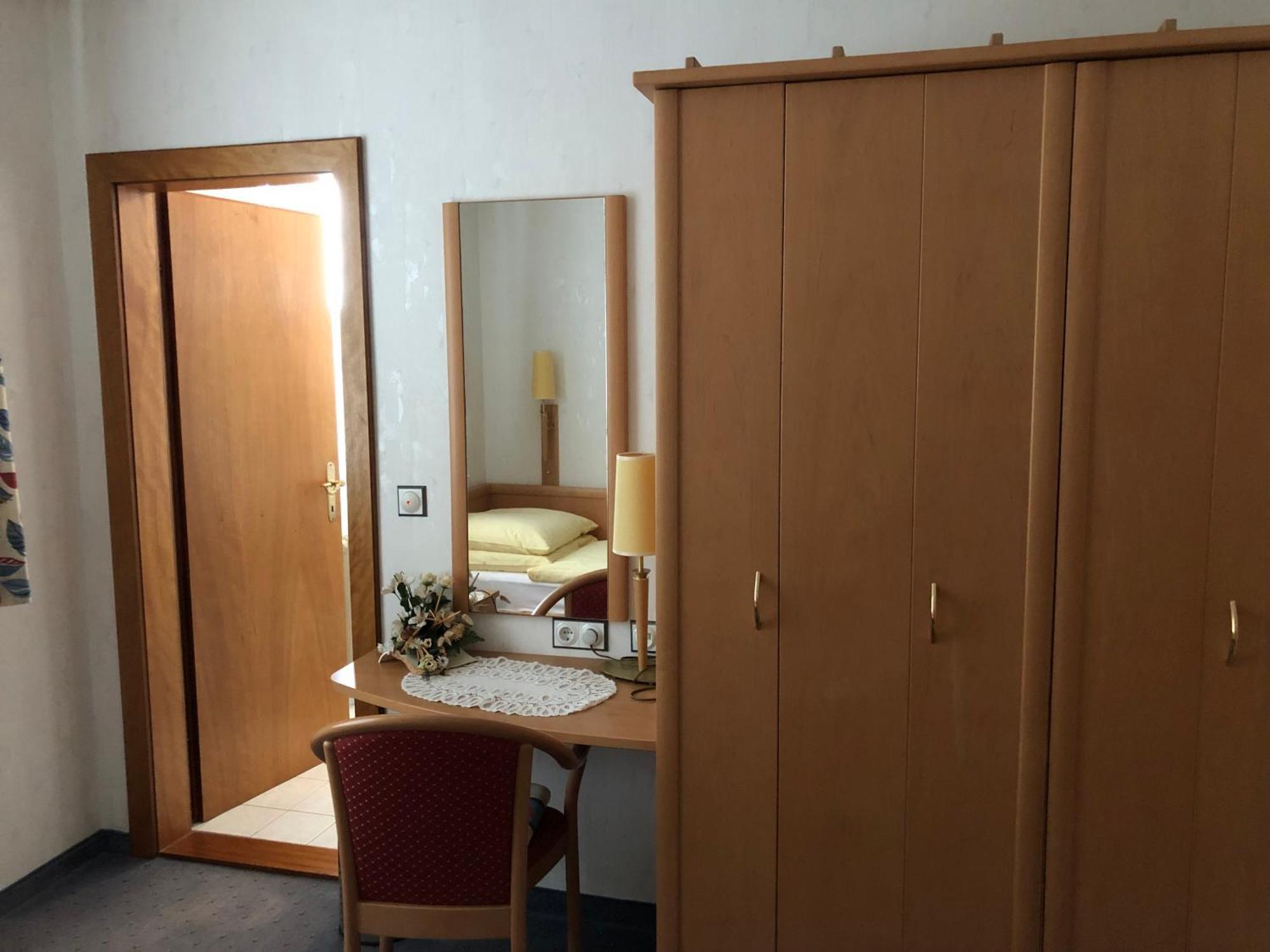 Gasthof Koller Mariasdorf Rom bilde